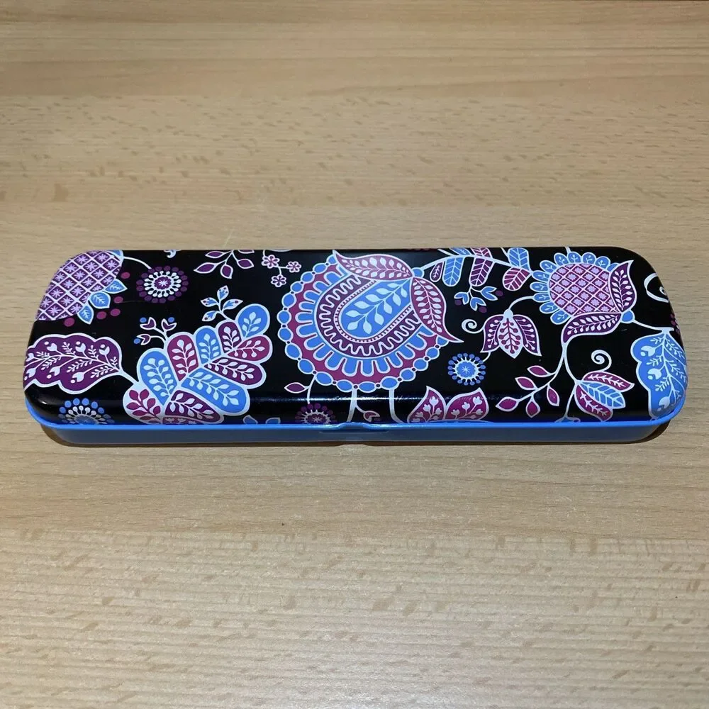 VERA BRADLEY Pencil Tin Alpine Floral Set of 4 Pencils Sharpener School Office